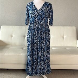 Femella Blue Floral V-Neck Maxi Dress